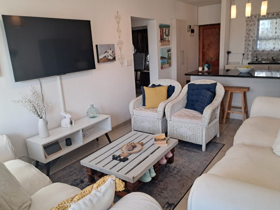 To Let 2 Bedroom Property for Rent in Admirals Park Western Cape